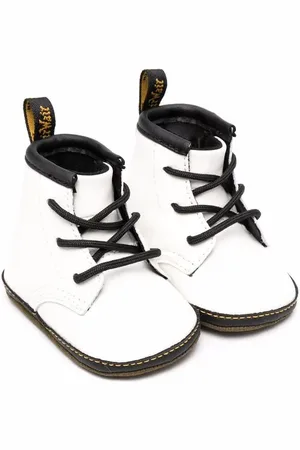 Dr. Martens 1460 Schnürstiefel
