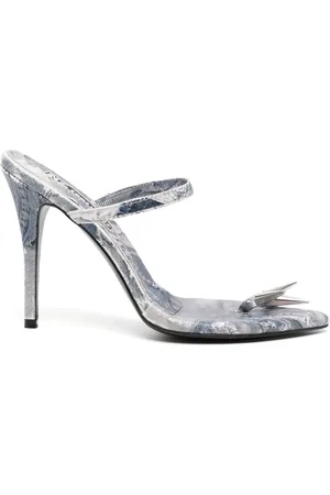 Natasha Zinko Sandalen mit spitzen Nieten