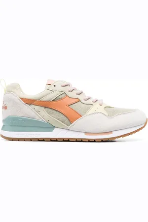 Diadora Sneakers aus Wildleder