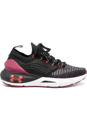 Under Armour Sneakers mit Schnürung