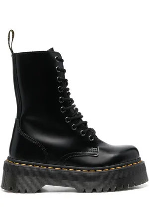 Dr. Martens Schnürstiefel mit dicker Sohle