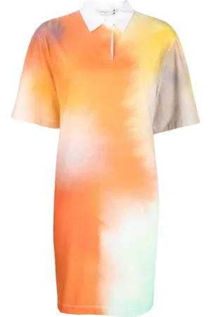 Maison Kitsuné Kleid mit abstraktem Print