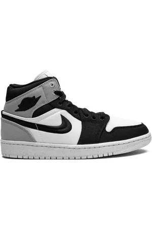 Jordan Air 1 Mid SE Sneakers