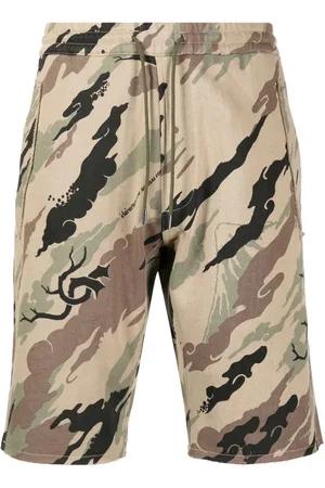 Maharishi Shorts mit Bonsai Forest-Print