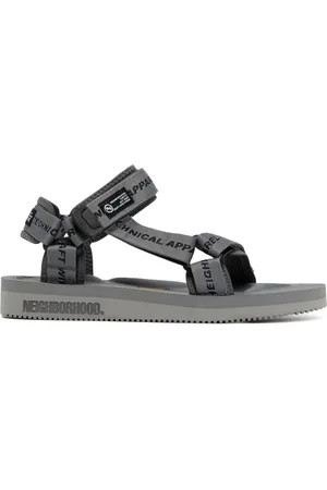 SUICOKE X Neighborhood Sandalen mit Logo-Riemen