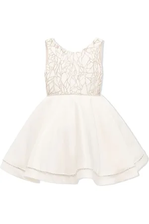 Tulleen Ausgestelltes Kleid mit Strass