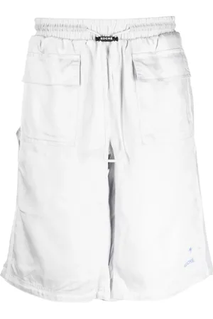 PUMA Sport-Shorts mit Logo-Schnalle