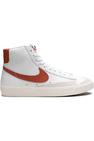 Nike Blazer Mid 77 Sneakers