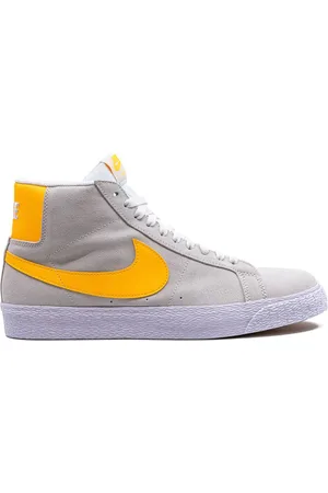Nike Blazer Mid Laser Orange Sneakers
