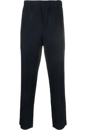 Issey Miyake Plissierte Straight-Leg-Hose