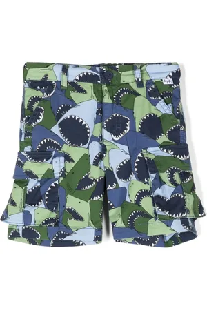 Il gufo Shorts mit Hai-Print