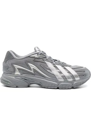 adidas Sneakers mit Streifen