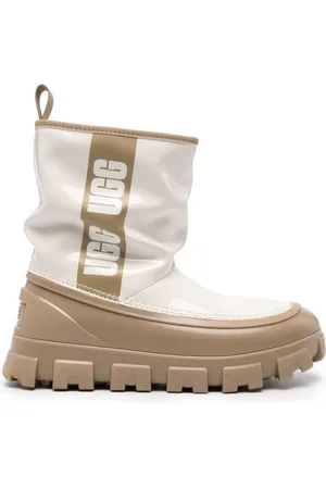 UGG Classic Brellah Stiefel