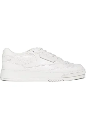 Reebok Club C Ltd Sneakers mit Risseffekt