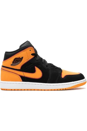 Jordan Air 1 Mid Black Sneakers