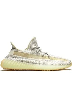 adidas Yeezy Boost 350 V2 
