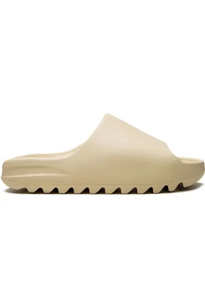 adidas YEEZY Bone (2022 Restock) Pantoletten