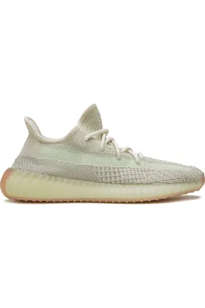 adidas Yeezy Boost 350 V2 