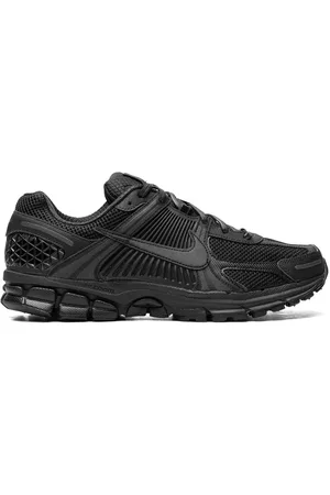 Nike Zoom Vomero 5 "Triple Black" Sneakers