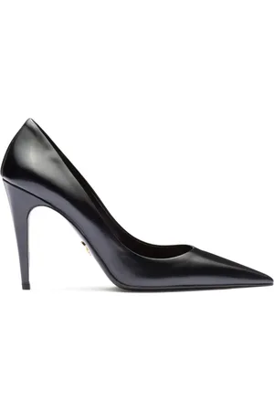 Prada Pumps mit spitzer Kappe 100mm