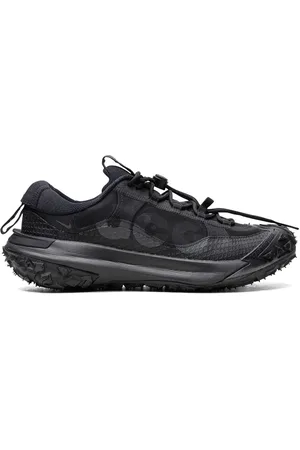 Nike ACG Mountain Fly 2 Low Triple Black Sneakers