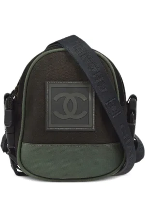 CHANEL 2003 Sports Line Gürteltasche
