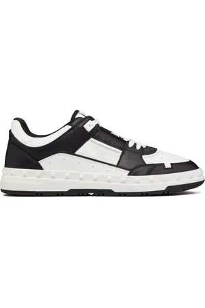 VALENTINO GARAVANI Freedots Sneakers
