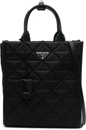 Prada Gesteppter Shopper aus Re-Nylon