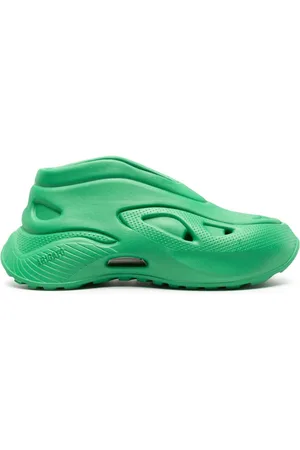 Axel Arigato Pyro Slip-On-Sneakers mit dicker Sohle