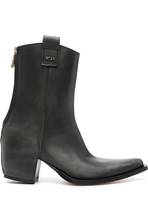 Nº21 Stiefel mit spitzer Kappe 60mm