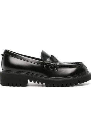 VALENTINO GARAVANI Rockstud Loafer