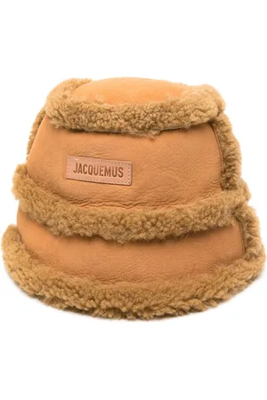 Jacquemus Shearling-Fischerhut mit Logo