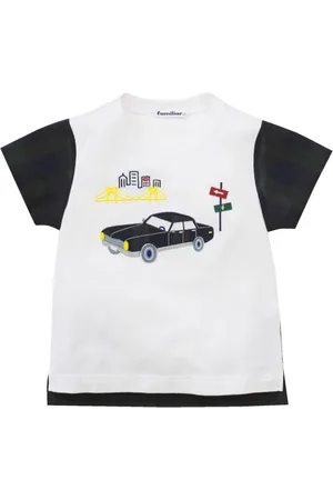 Familiar T-Shirt mit Stickerei