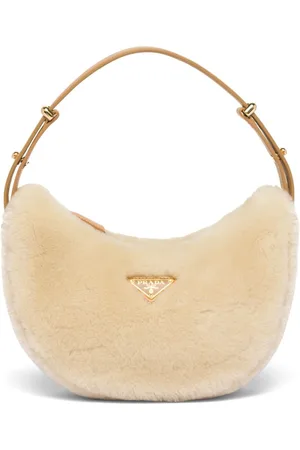 Prada Arqué Schultertasche aus Shearling