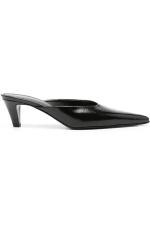 Totême The Patent Mules aus Leder 55mm