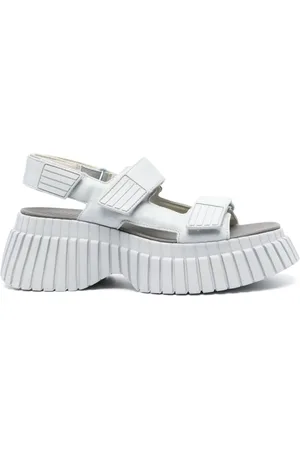 Camper BCN Plateau-Sandalen