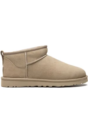 UGG Classic Ultra Mini Wildlederstiefel