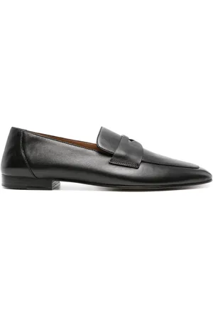 Le Monde Beryl Soft Placket Loafer