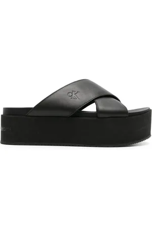Calvin Klein Flatform-Pantoletten mit Logo-Prägung
