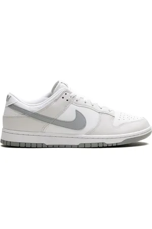 Nike Dunk Low Retro "Summit White/Light Smoke Grey" Sneakers