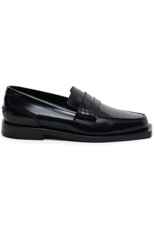 Closed Loafer mit eckiger Kappe
