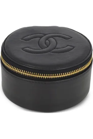 CHANEL 1997 CC Schmuckbeutel aus Leder