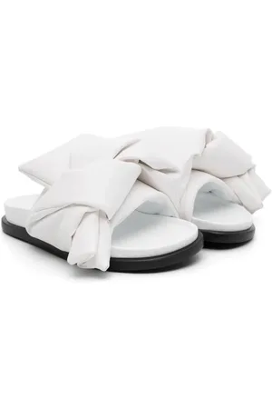 Nº21 Sandalen mit Knoten
