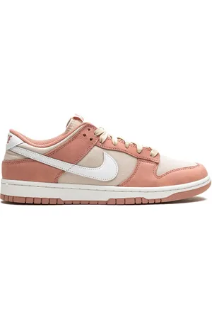 Nike Dunk Low "Red Stardust" Sneakers