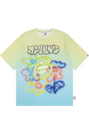 A Bathing Ape T-Shirt mit Graffiti-Print