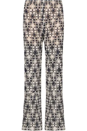 Silvia Tcherassi Joan Hose mit Häkelmuster