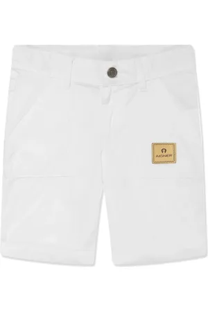 Aigner Shorts mit Logo-Applikation