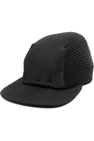 Issey Miyake Baseballkappe mit plissiertem Effekt