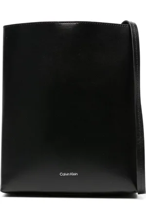 Calvin Klein Umhängetasche aus Leder