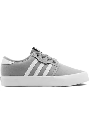 adidas Seeley